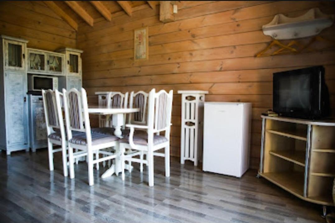 Pastoral Glamping Hotel Velikij Lesz Kültér fotó
